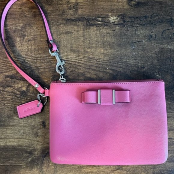 Coach Darcy Bow Wristlet - Picture 2 of 5